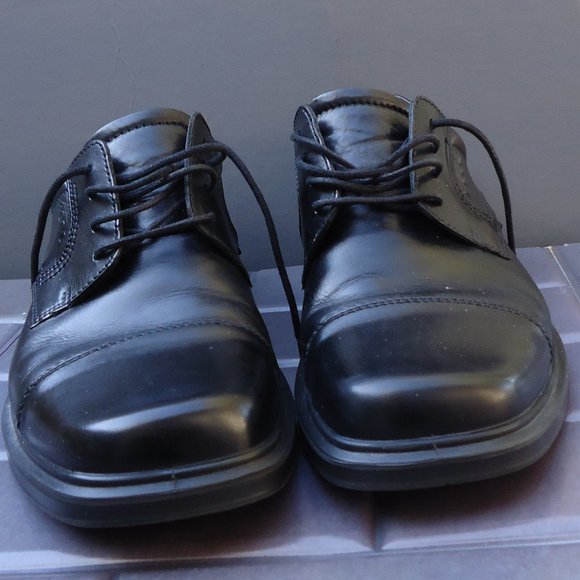 SIZE EU 44. ECCO Helsinki leather oxfords shoes. - Picture 4 of 16